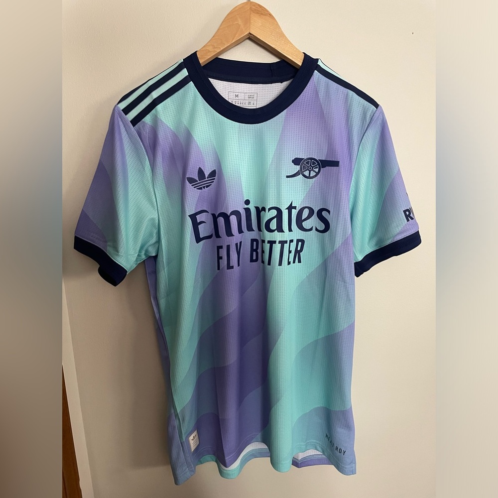 Adidas Arsenal Authentic Third 2024 2025 Soccer Jersey Size Medium IZ0112